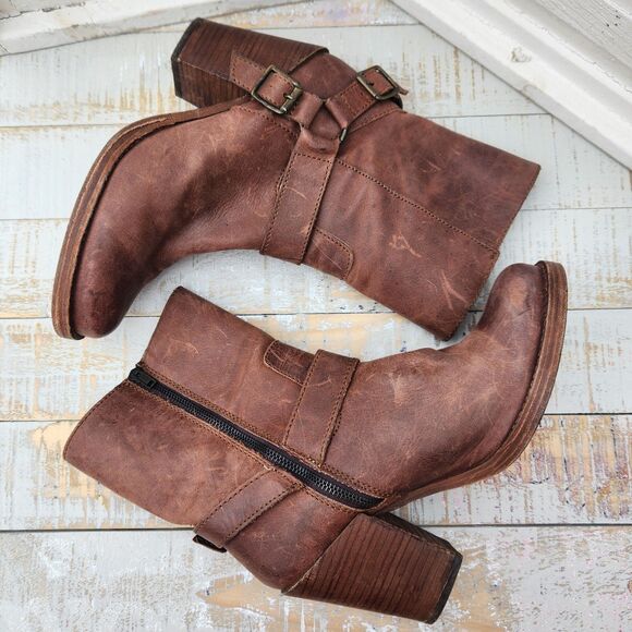 Y2K Vintage Steve Madden Boots Women's 10 Brown Distressed Leather Belted Biker - Picture 8 of 14